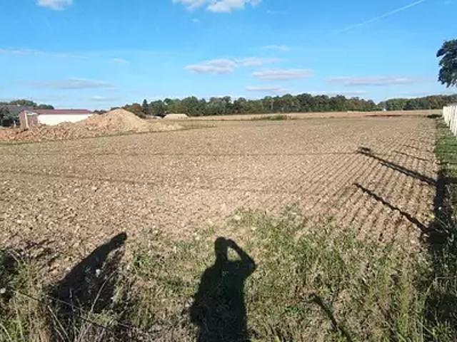 Terrain vente à Les Andelys, Etrépagny