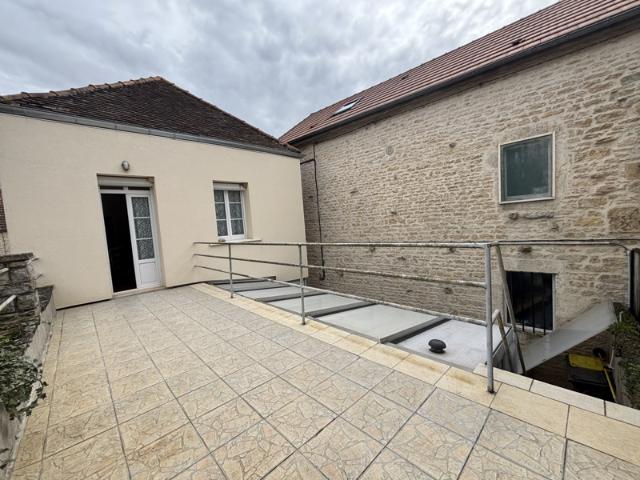 Maison vente à Montbard, Sainte-colombe-sur-seine