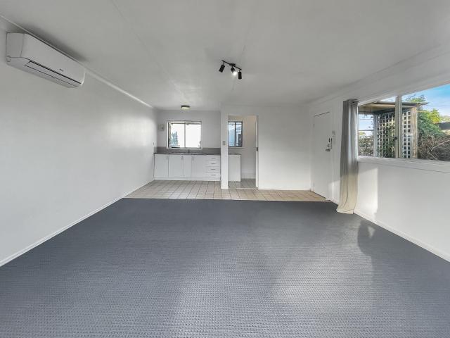 Apartment for rent in Ettalong Beach, Gosford