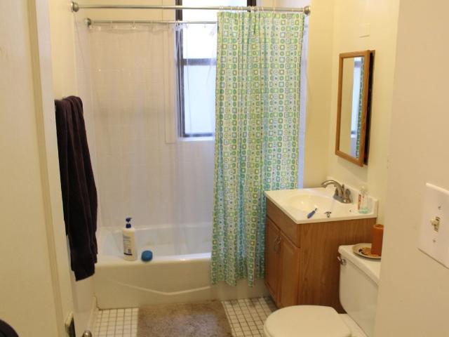 Apartment for rent in Chicago Park, Illinois