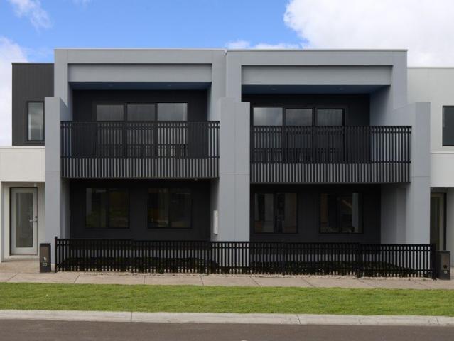 Townhouse for sale in Merrifield, Melbourne