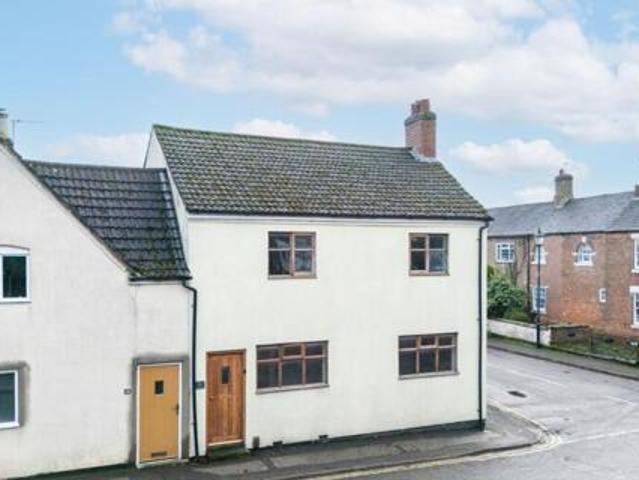 House for sale in East Midlands