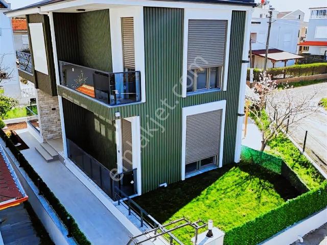 Edremit, Balikesir içerisinde satılık Villa