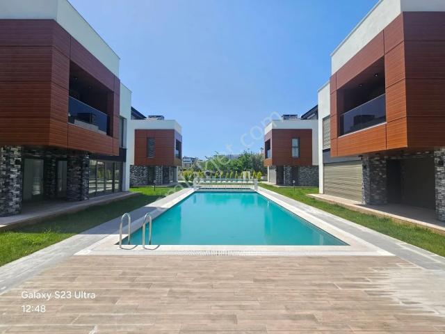 Edremit, Balikesir içerisinde satılık Villa