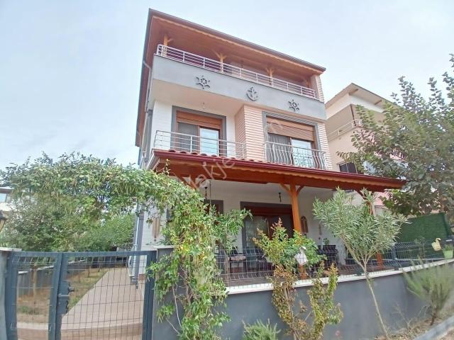 Edremit, Balikesir içerisinde satılık Villa
