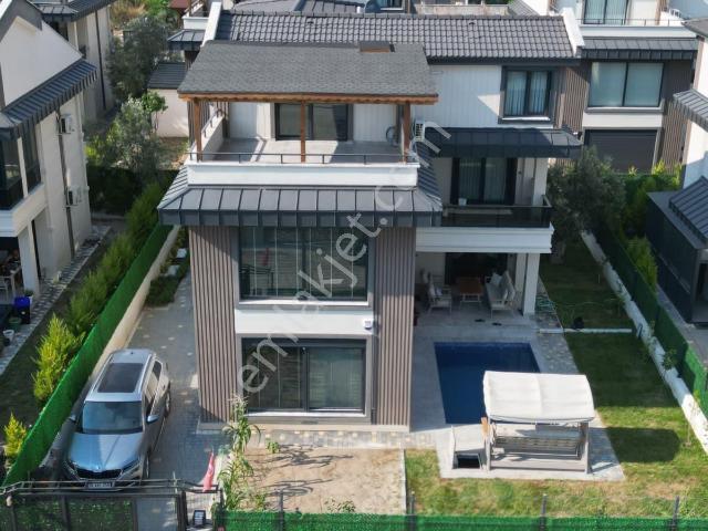 Edremit, Balikesir içerisinde satılık Villa