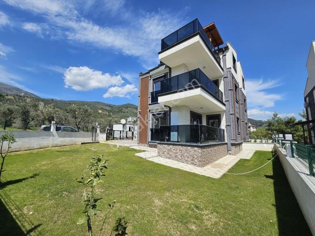 Edremit, Balikesir içerisinde satılık Villa