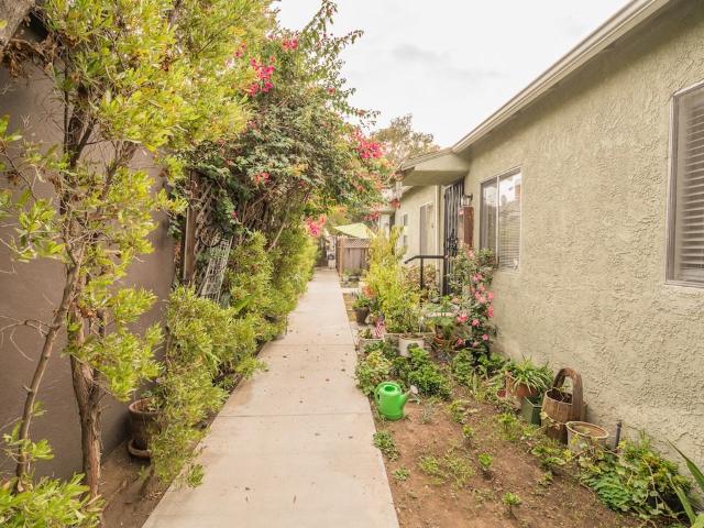 Apartment for rent in Santa Monica, California