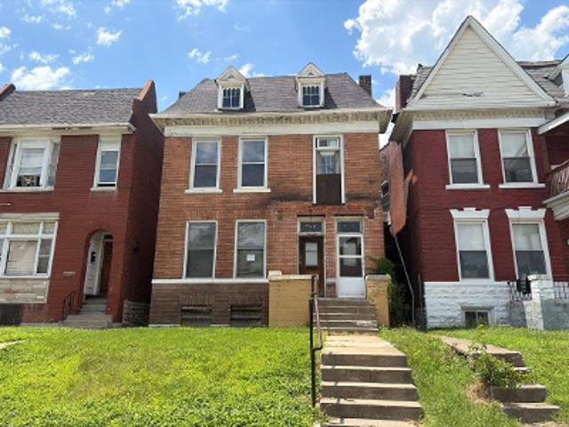 House for sale in Saint Louis, Missouri