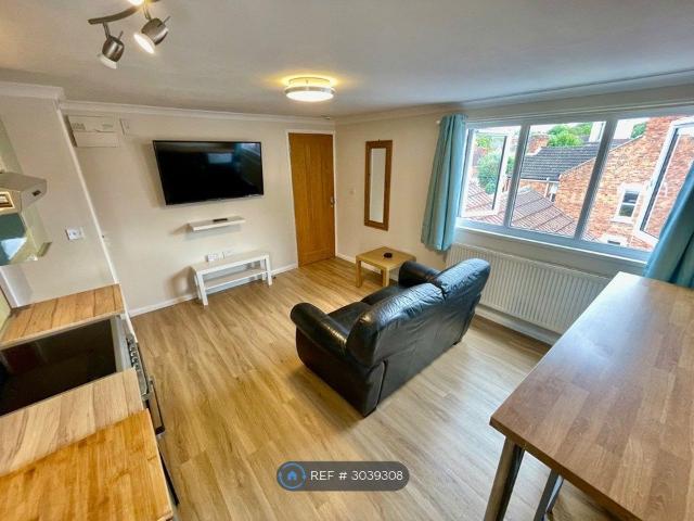 Apartment for rent in Rodbourne, Swindon