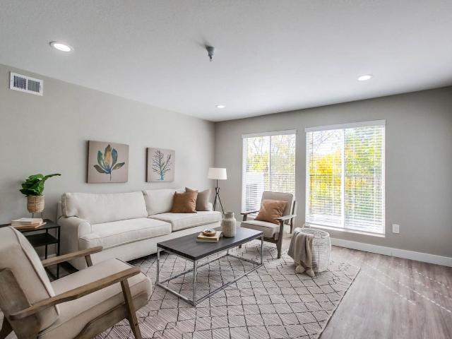 Apartment for rent in California