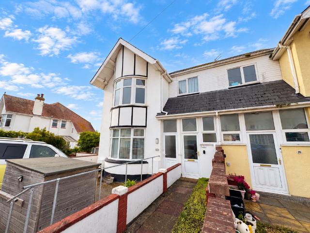 Apartment for rent in Preston, Paignton