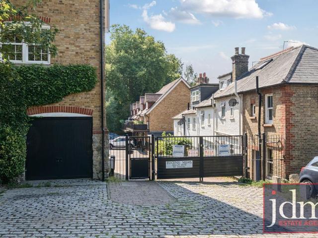 House for rent in Chislehurst, Greater London