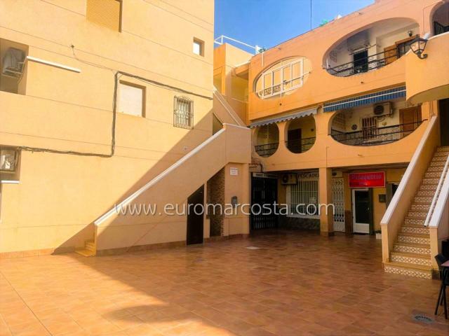 Dúplex en venta en La Mata, Torrevieja