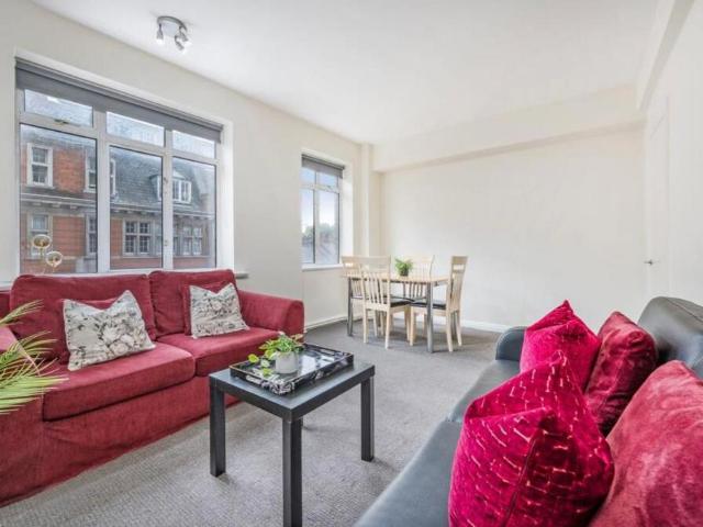 House for rent in Somers Town, Greater London