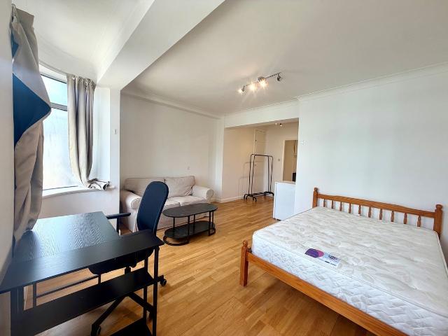 Studio for rent in Fitzrovia, Greater London