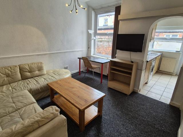 House for rent in Georgia, Greater Manchester