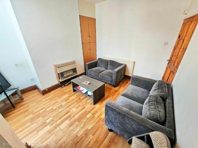 House for rent in Georgia, Greater Manchester