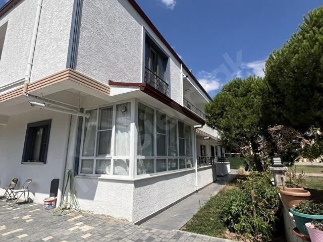 Burhaniye, Balikesir içerisinde satılık mülk