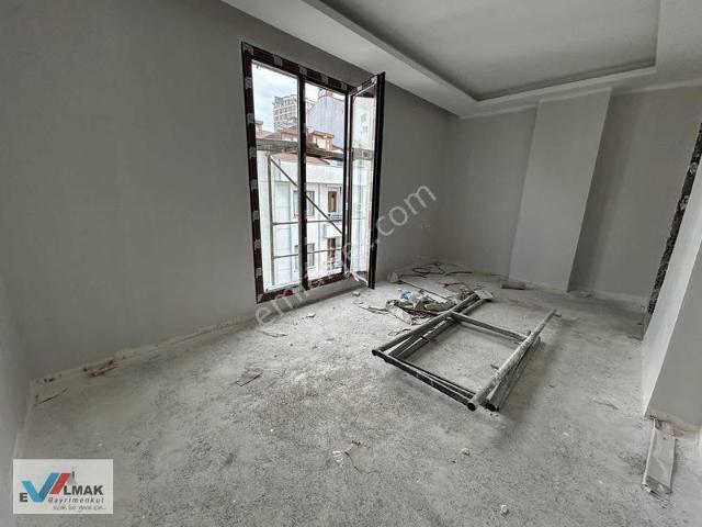 Halkalı, Küçükçekmece içerisinde satılık mülk