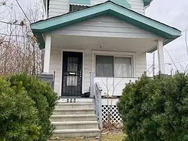 House for sale in Cleveland House for sale in Cleveland