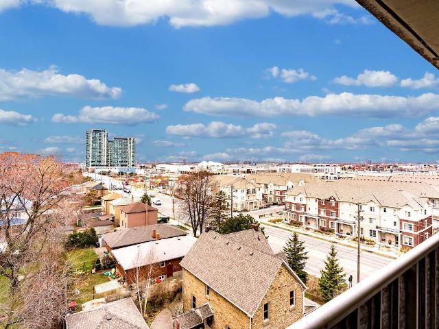 Apartment for rent in Etobicoke—Lakeshore, Toronto