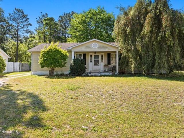 House for sale in Ash, North Carolina