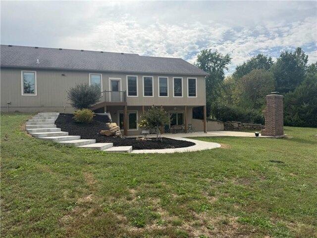 House for sale in Basehor, Kansas