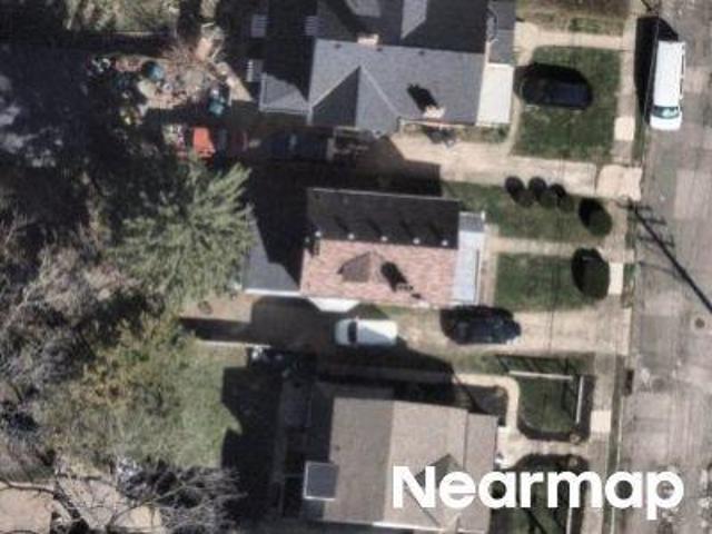 House for sale in Evanston, Roselawn