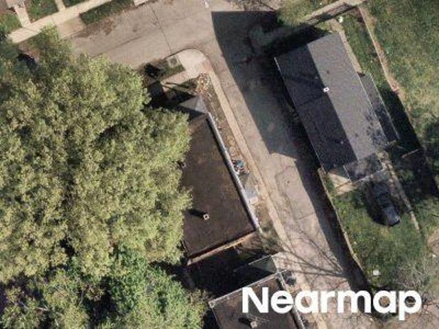 House for sale in Detroit - Shoreway, Cleveland