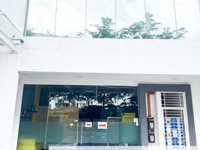 Shop for sale in Petaling, Damansara Damai