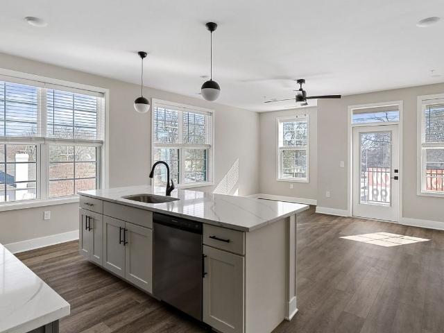 Apartment for rent in Forest Hill Terrace, Richmond