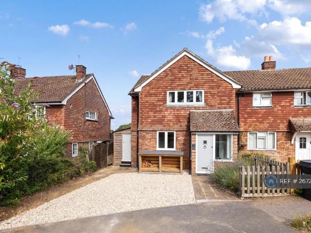 House for rent in Pachesham Park, Surrey