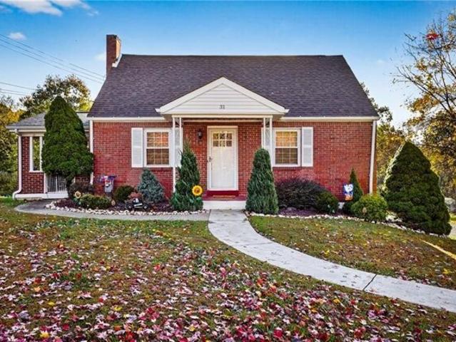 House for sale in Coraopolis, Pennsylvania