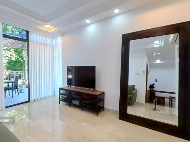 Apartment for sale in Bukit Timah