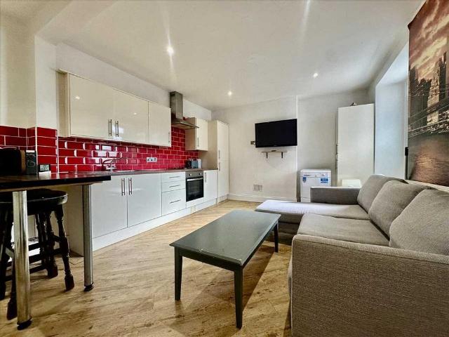 House for rent in Greenbank, Mount Wise