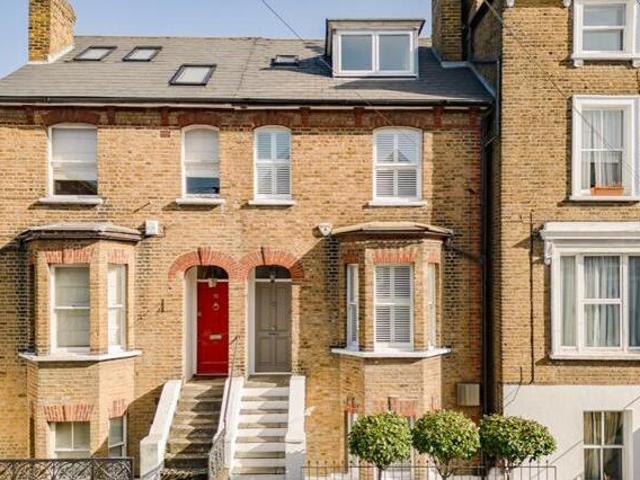 House for sale in Lyons, Greater London