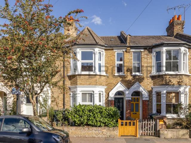 House for rent in Upper Walthamstow, Greater London
