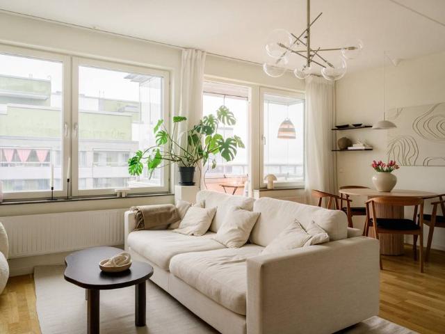 Bostad till salu i Solna, Stockholm