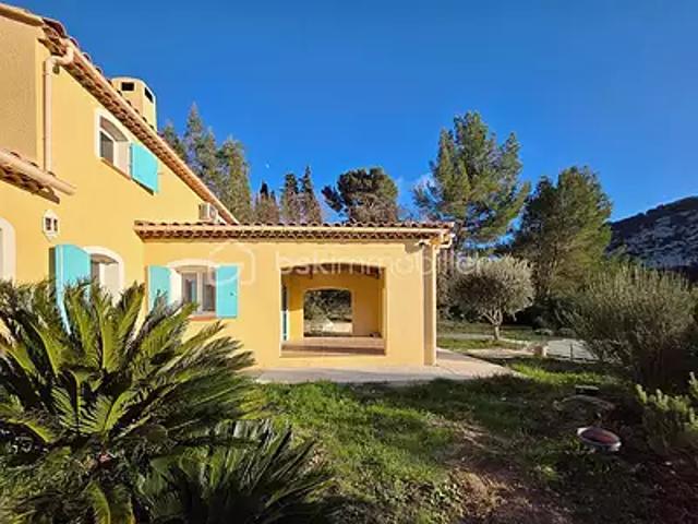 Maison vente à Arrondissement de Toulon, Évenos
