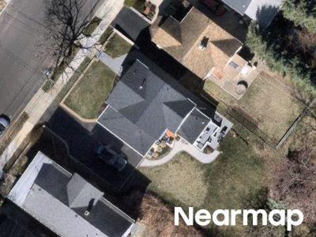 House for sale in East Rutherford