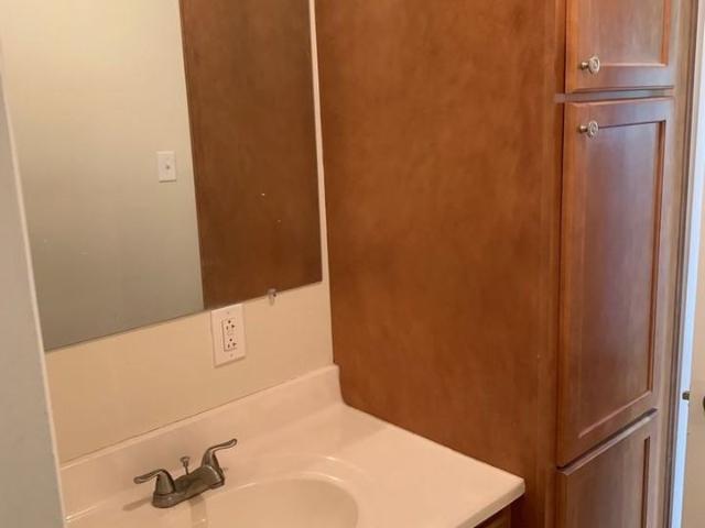 Apartment for rent in Summit, Ohio