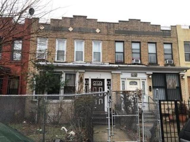 House for sale in The Bronx, Bronx