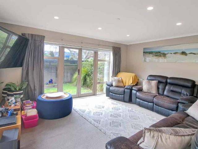 House for rent in Pauatahanui, Wellington