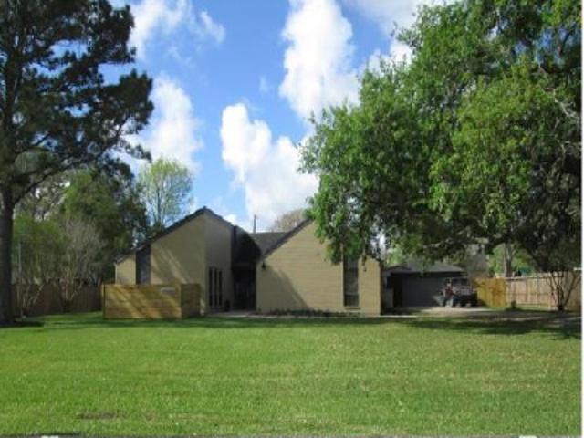 House for sale in Friendswood, Texas