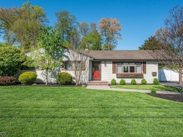 House for sale in Lincoln Park, New Jersey