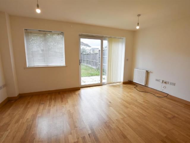 Apartment for rent in West Drayton, Isle Of Man