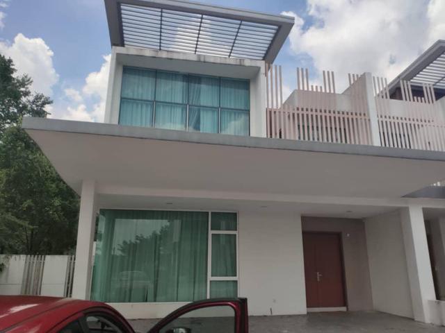 Residential House for rent in Tanjong Sepat, Selangor