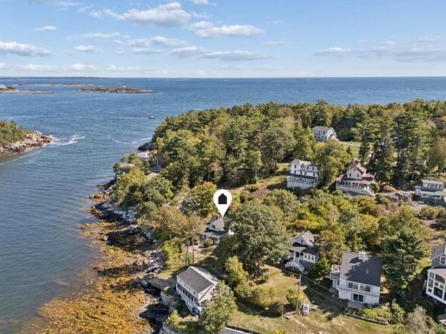 House for sale in Evergreen Landing, Portland