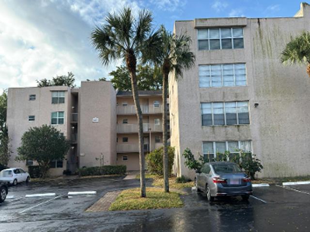Condo for sale in Davie, Florida